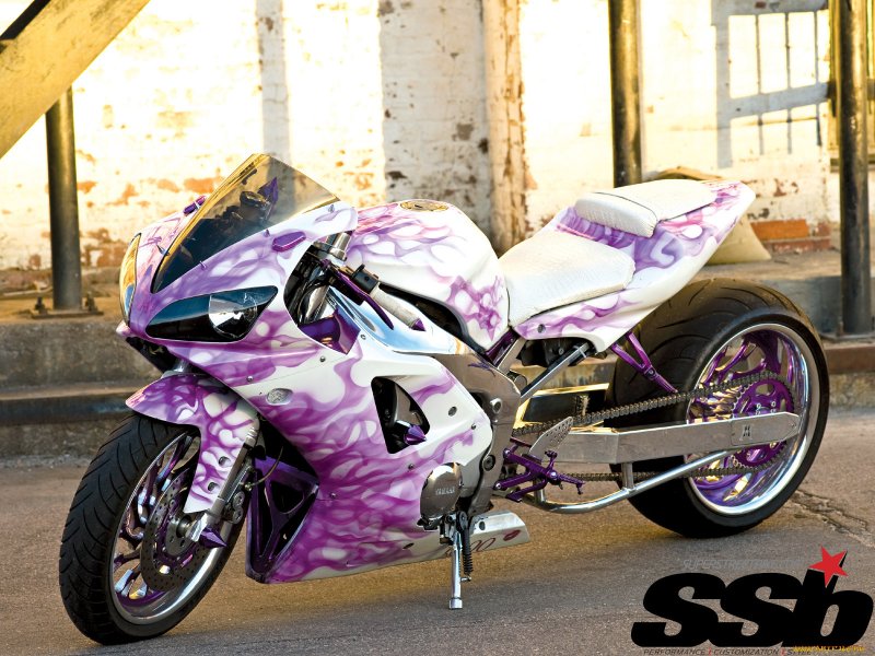 Yamaha r1 кастом