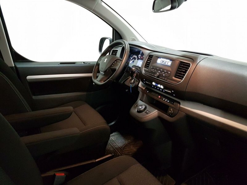 Peugeot traveller 1,6 Diesel салон