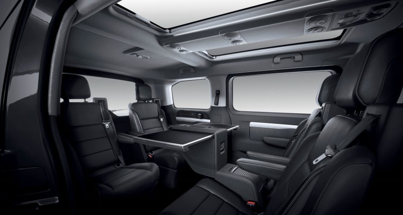 Peugeot traveller Business VIP 2020