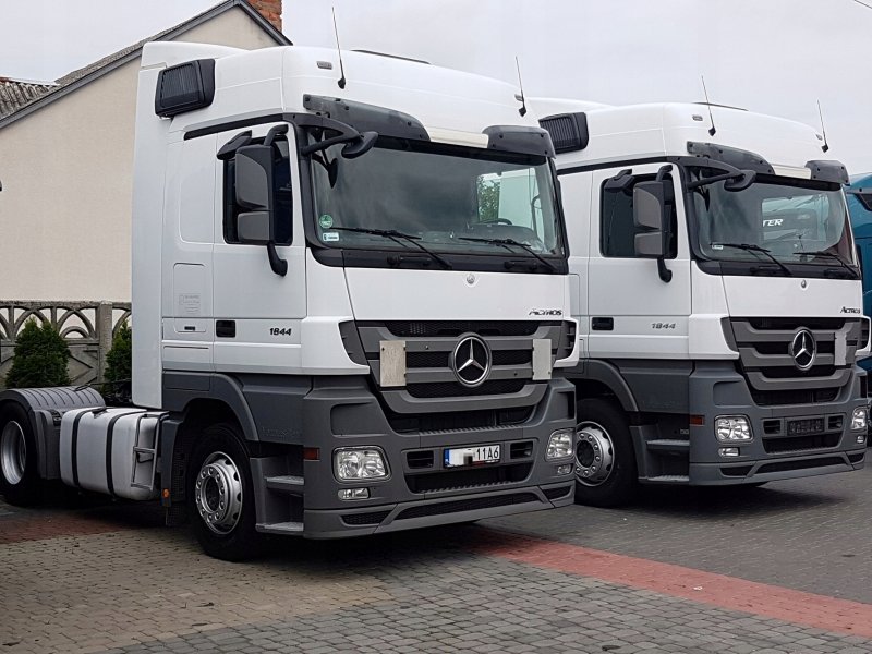 Mercedes Actros 2,3