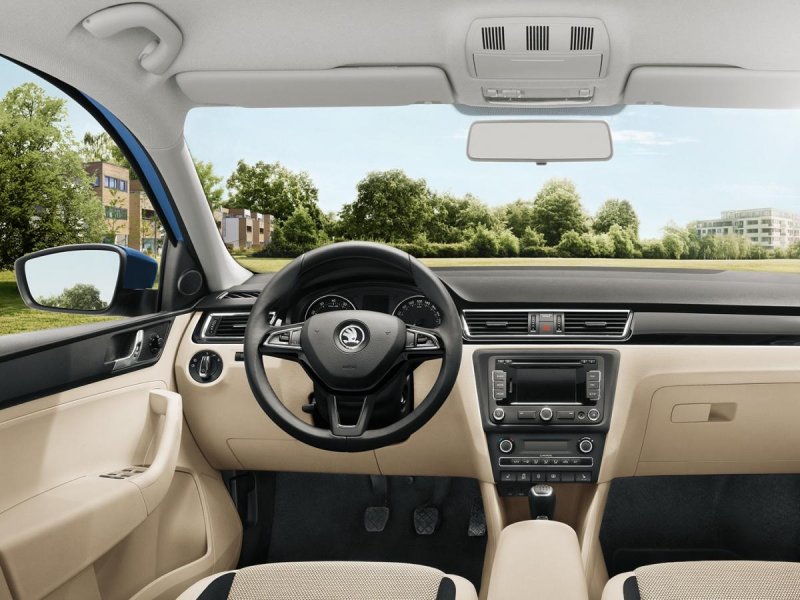 Skoda Rapid New салон