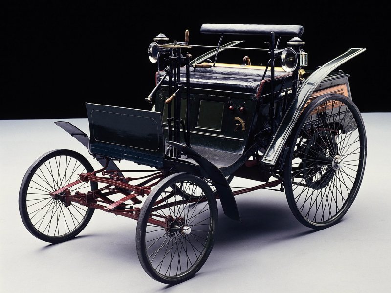 Mercedes Benz 1886