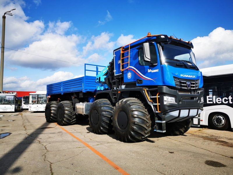 КАМАЗ Арктика 8х8 2019