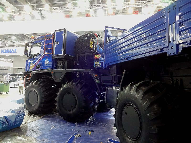 Spin Tires MUDRUNNER КАМАЗ-6345 Арктика