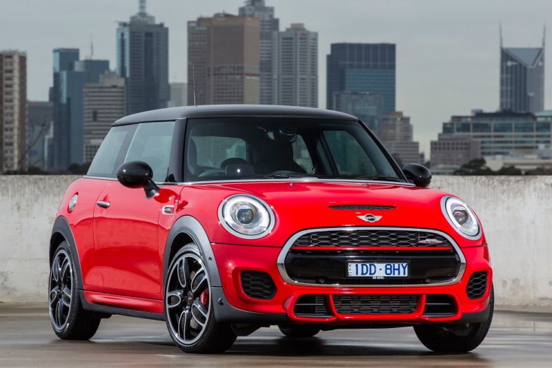Mini Cooper f56 2015