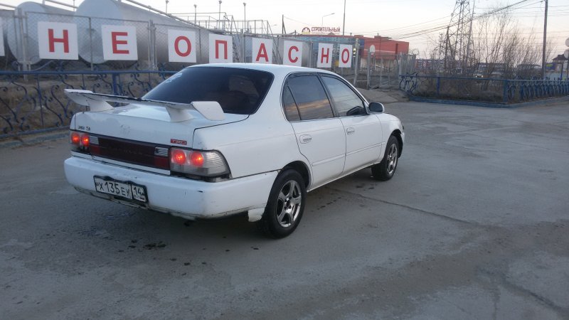 Тойота Королла в 100 кузове 2л