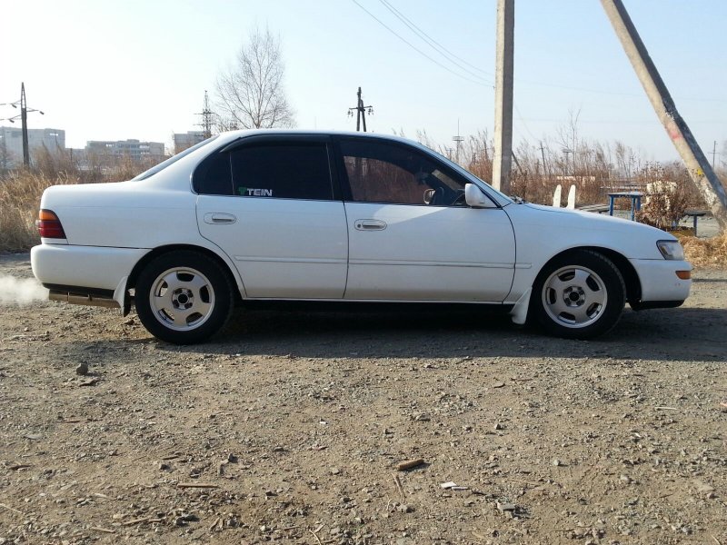 Toyota Corolla ae104