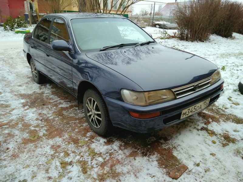Toyota Corolla ae100