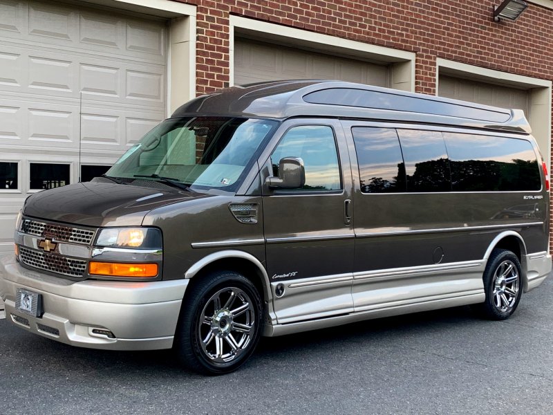 Conversion vans Chevrolet Express