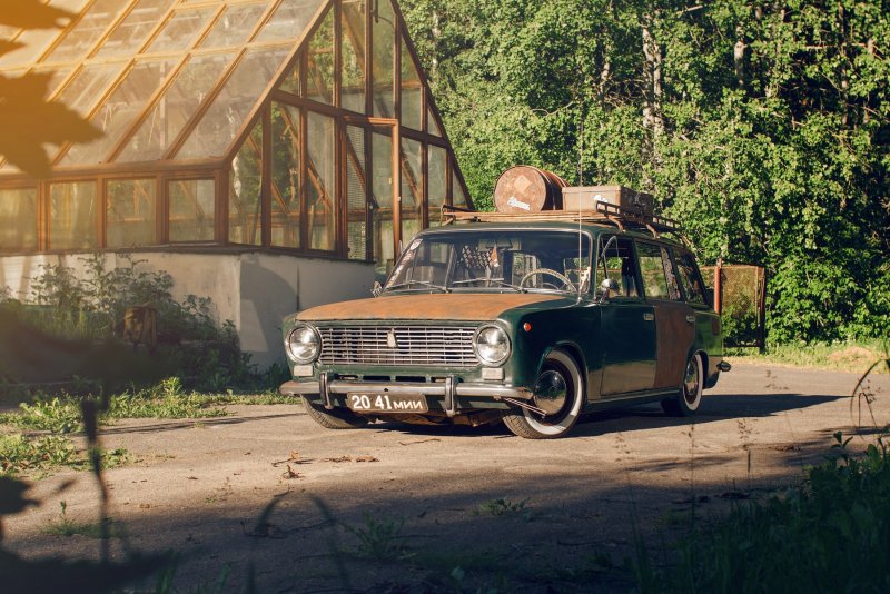Ржавая машина