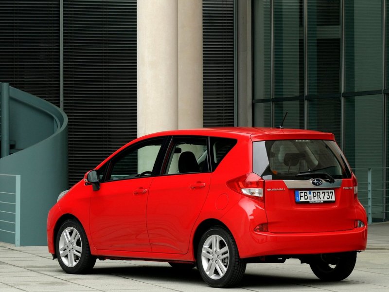 Subaru Trezia 2010