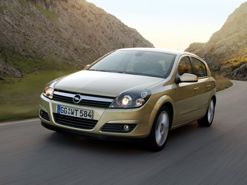 Opel Astra h (2004-2007)