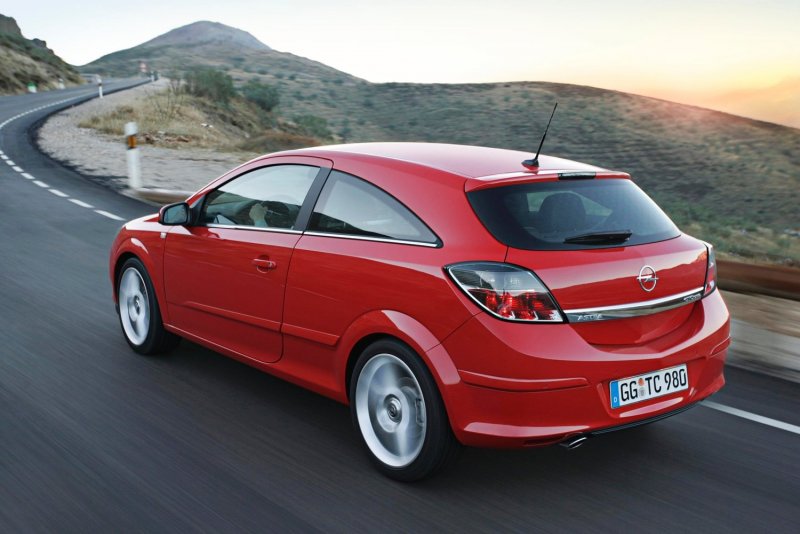 Opel Astra Hatchback 2008