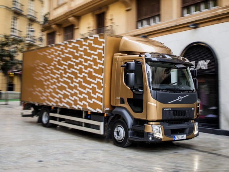 Volvo fl210