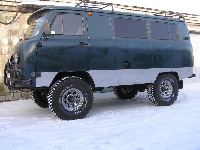 УАЗ 2206 33 колеса