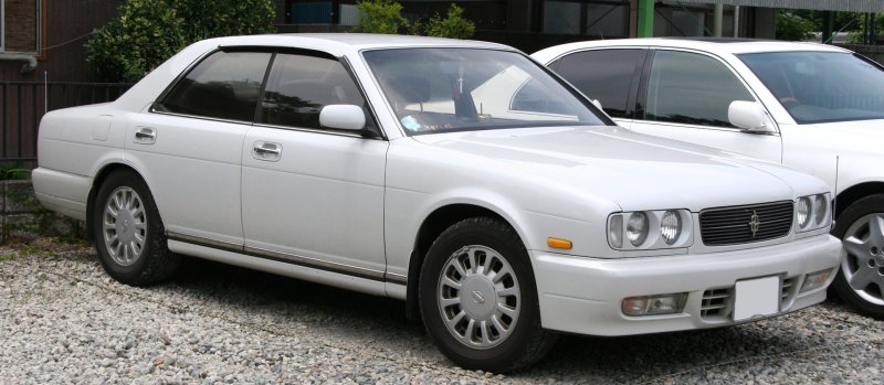 Nissan Cedric 32