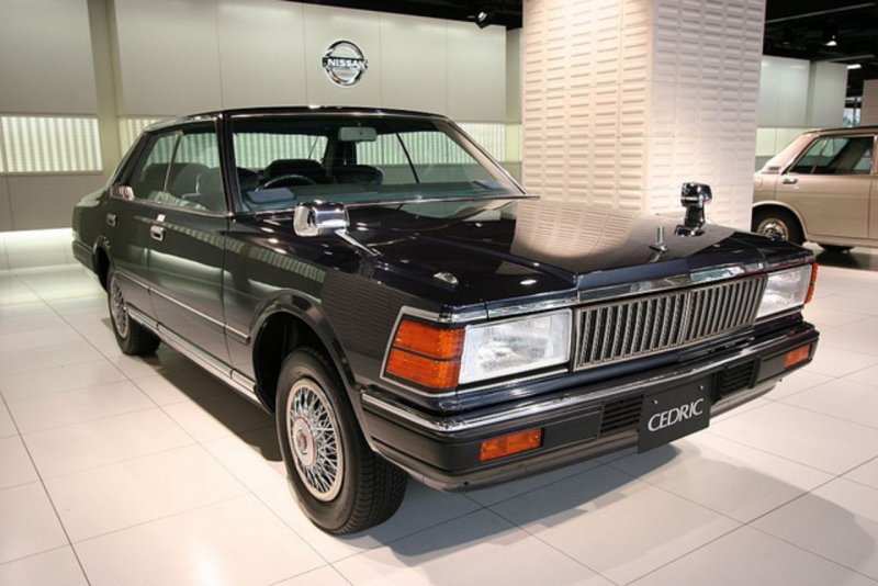 Nissan Cedric, 1981
