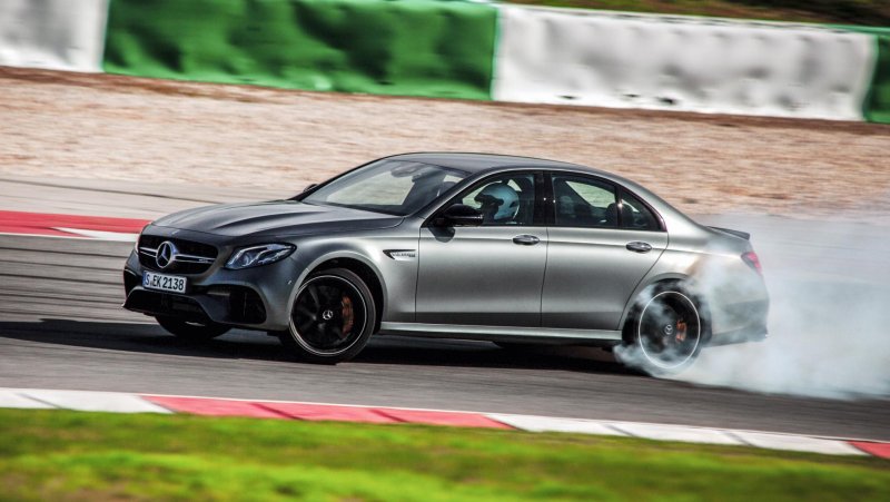 Mercedes e63s AMG