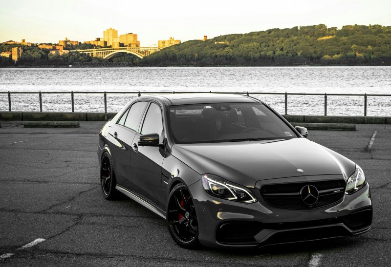 Mercedes e63 AMG 2015