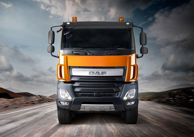 DAF Trucks СF