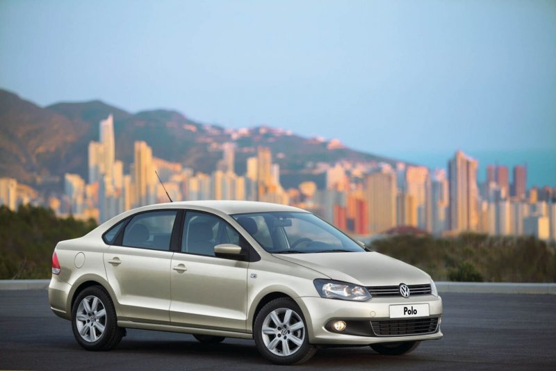 Volkswagen Polo sedan 2011