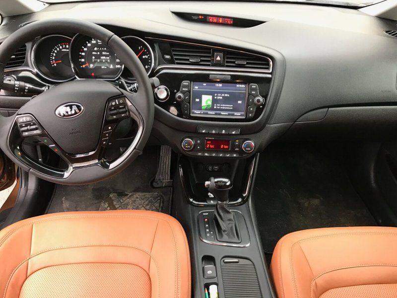 Kia Ceed 2017 салон