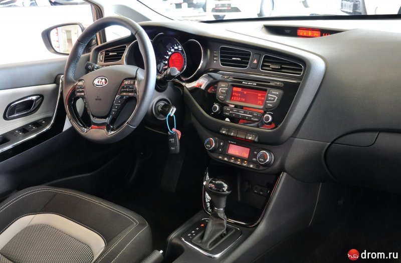 Kia Ceed 2014 салон