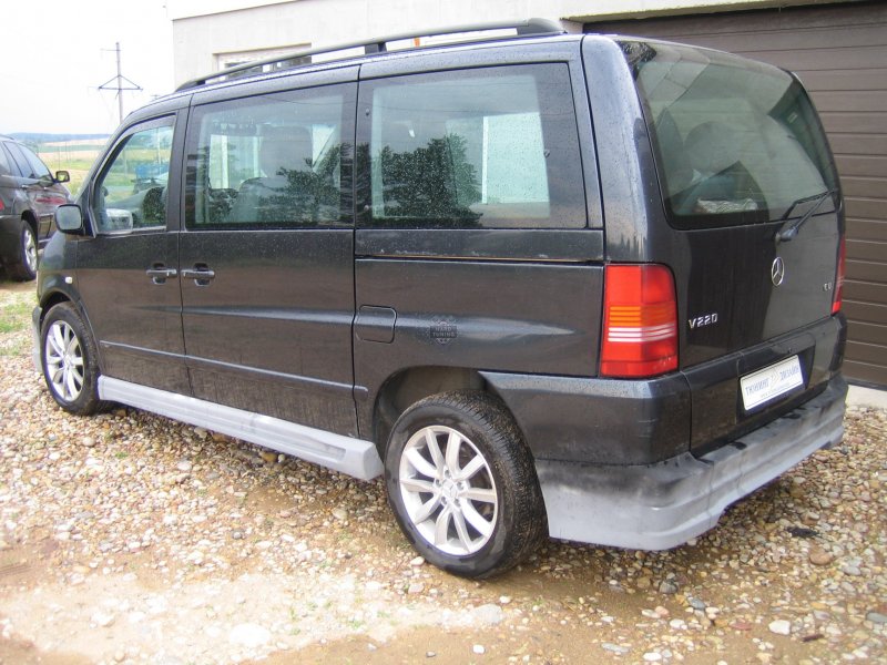 Mercedes v class w638