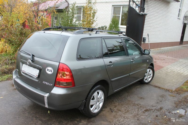 Toyota Corolla универсал 2006