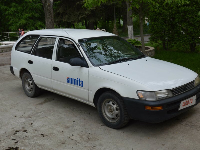 Toyota Corolla VII (e100)