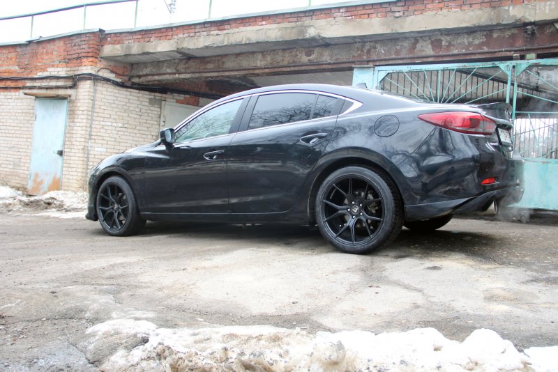 Mazda 6 gl черные диски