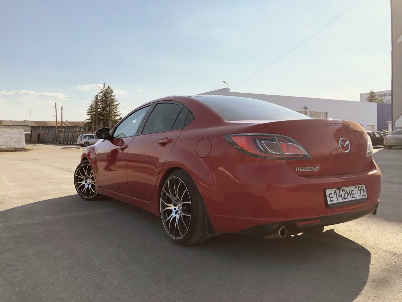 Mazda 6 r18 красная