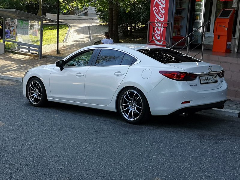Mazda 6 r19