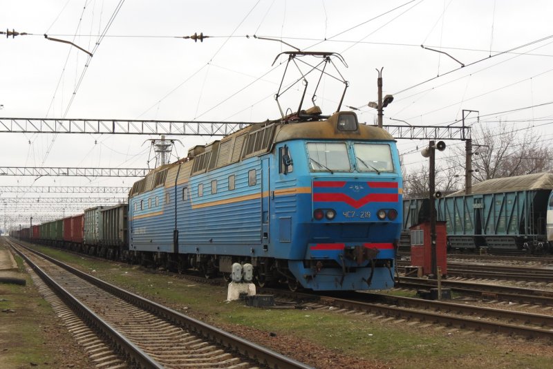 Эд4м вид сбоку