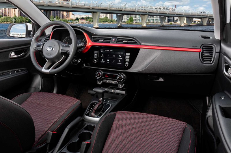 Kia Rio x-line 2021 салон