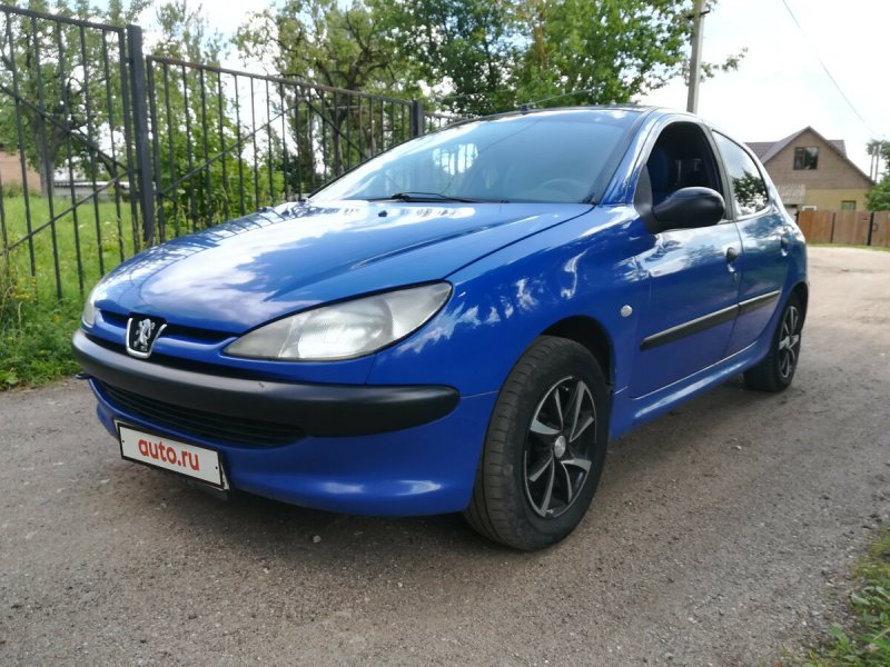 Пежо 206 1.4 автомат 2002
