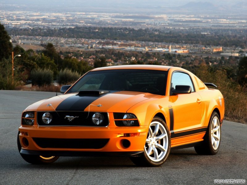 Araba Ford Mustang