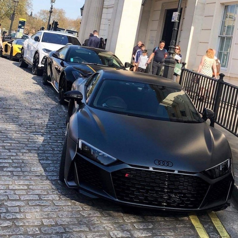 Aventador and Audi r8