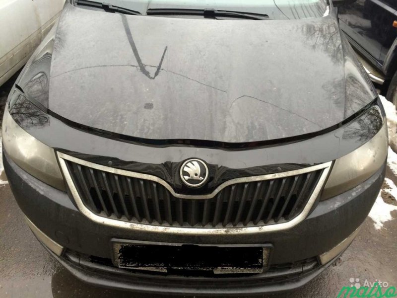 Дефлектор капота Skoda Rapid