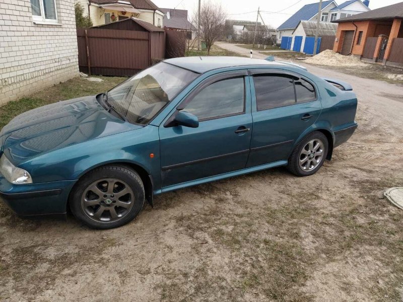 Шкода Октавия тур 1999