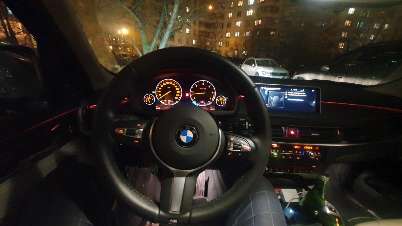 За рулём БМВ х5 е70
