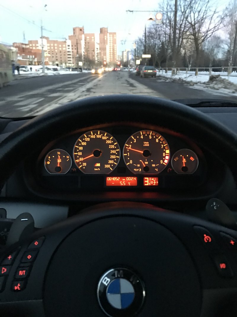 БМВ е60 за рулем зима
