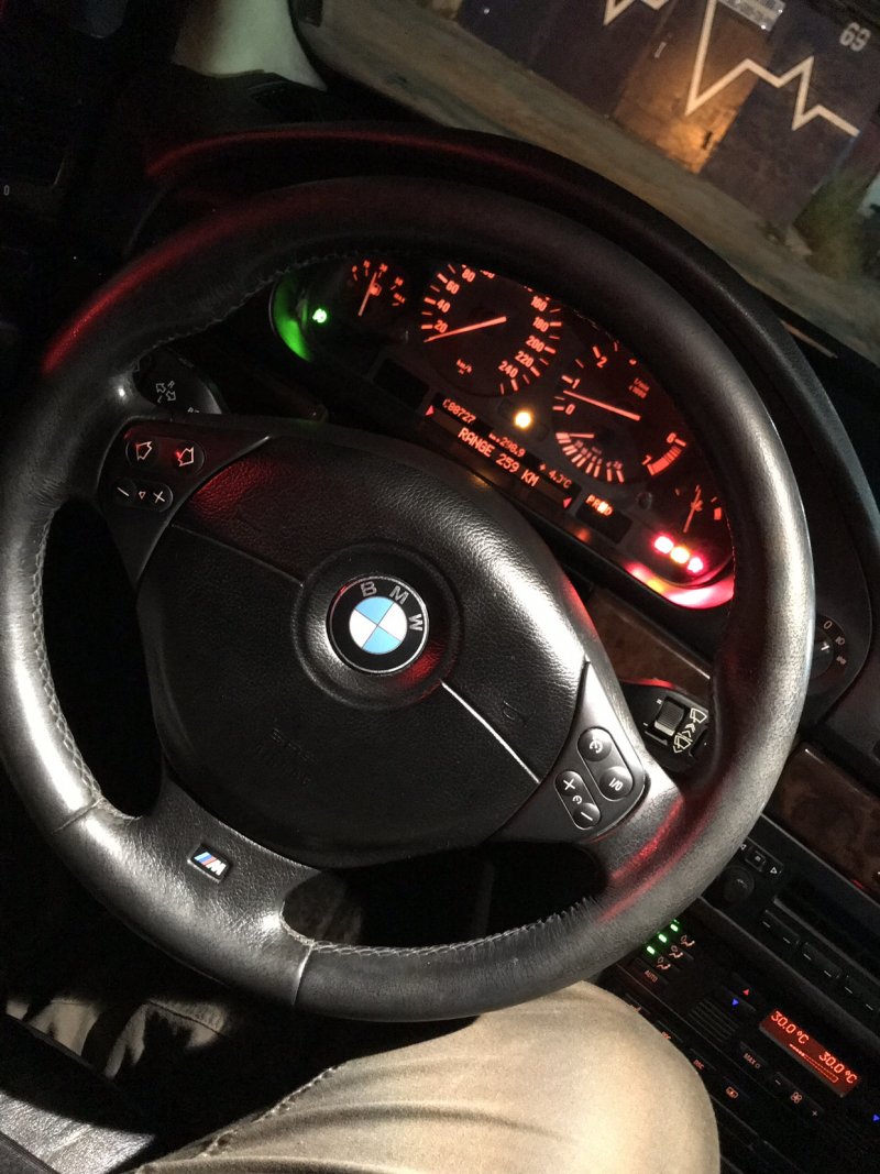 За рулём BMW e39