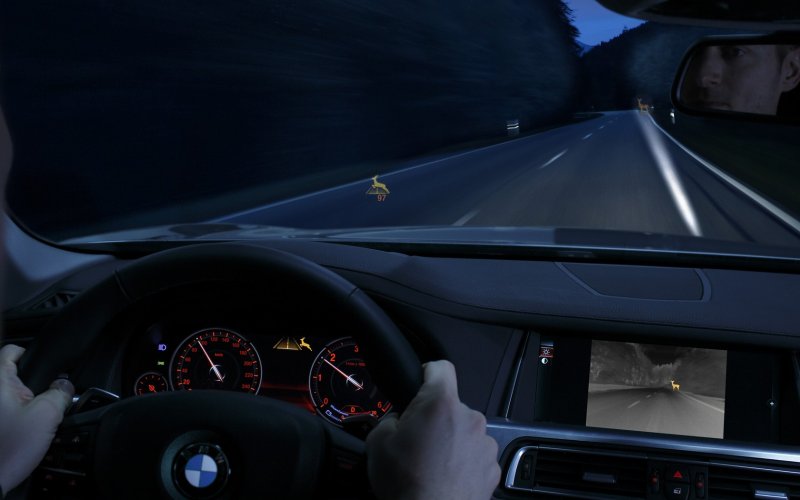 Проекция на лобовое стекло BMW x5