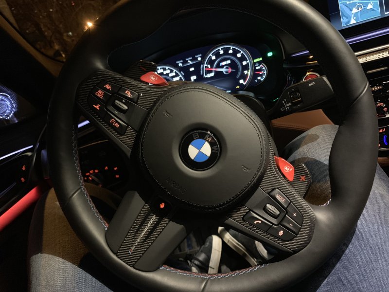 Руль BMW m5 2020