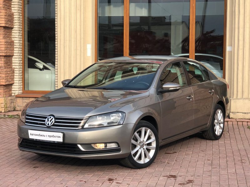 Volkswagen Passat b7 коричневый