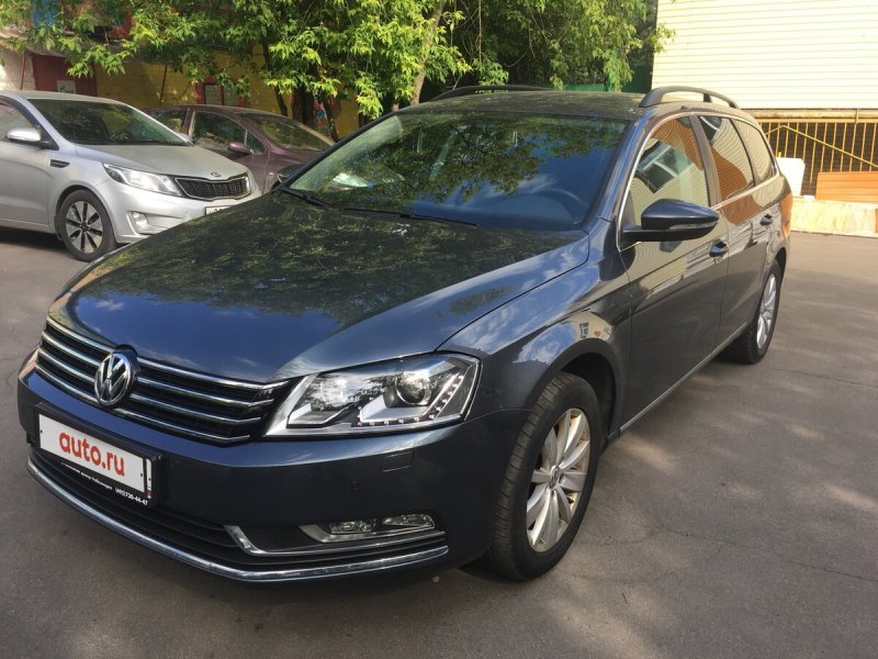 Volkswagen Passat b7 седан