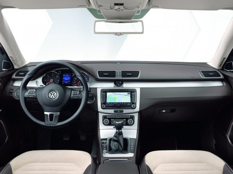 Volkswagen Passat b7 Saloon