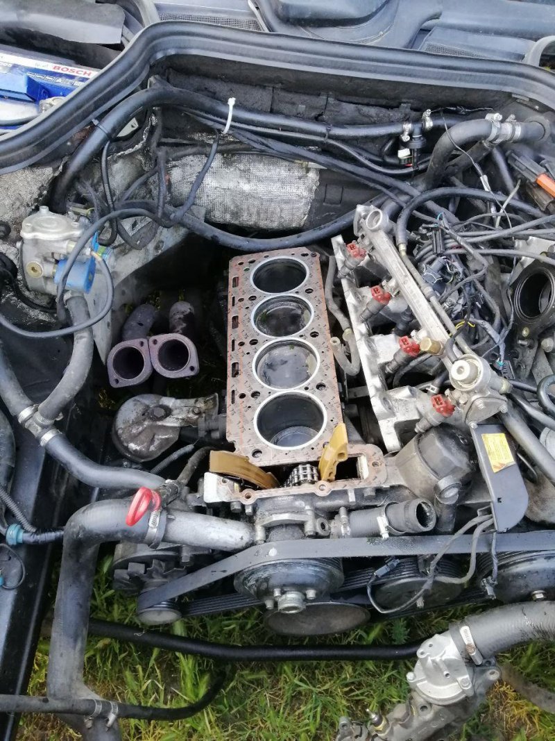 Мотор Мерседес w 124 2.2 150 л.с