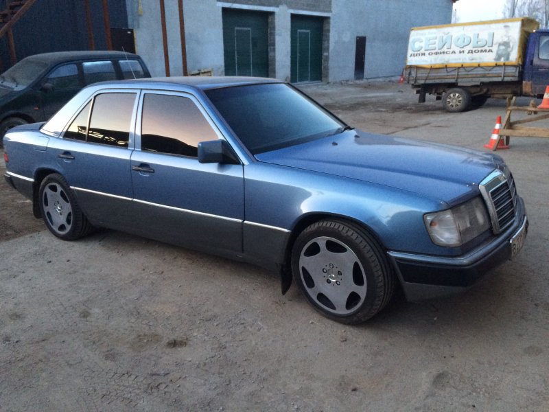 Мерседес Бенц w124 дизель